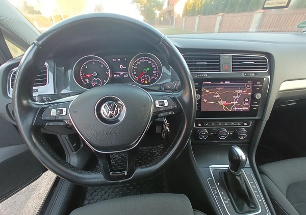 Volkswagen Golf cena 63900 przebieg: 194200, rok produkcji 2019 z Braniewo małe 301